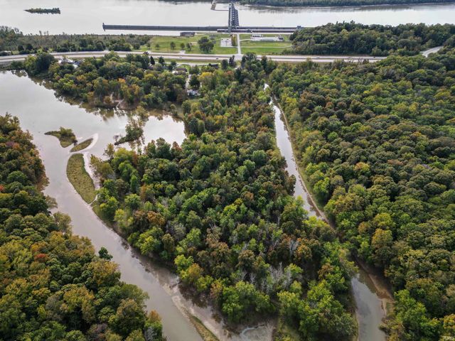 6977 Boyer Road, Newburgh, IN 47630