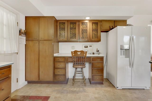 6977 Boyer Road, Newburgh, IN 47630