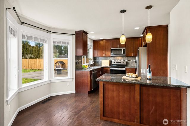 16526 10th Avenue Ct E, Spanaway, WA 98387