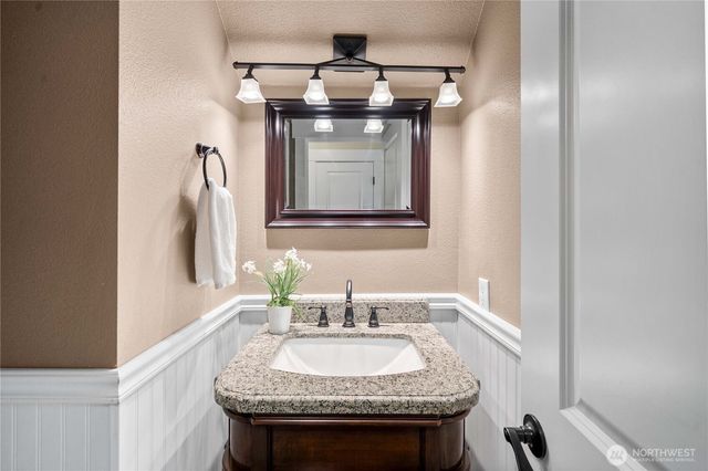 16526 10th Avenue Ct E, Spanaway, WA 98387