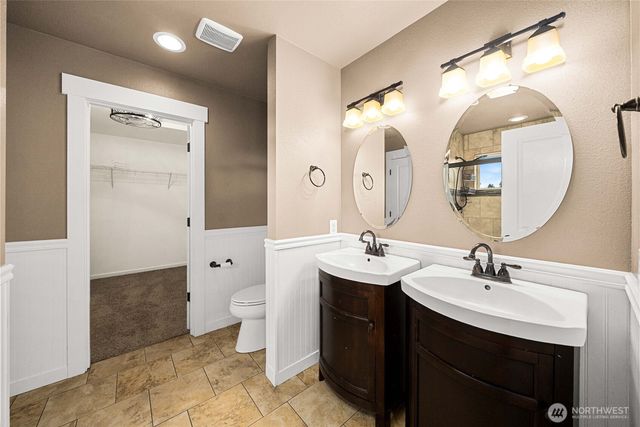 16526 10th Avenue Ct E, Spanaway, WA 98387