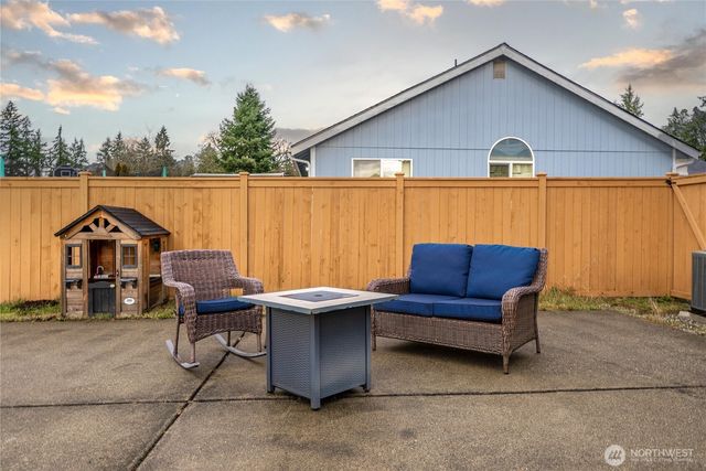 16526 10th Avenue Ct E, Spanaway, WA 98387