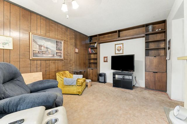 705 Baruna Circle, Garland, TX 75043