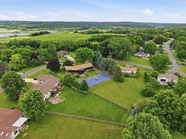 4539 Stonewood Drive, Middleton, WI 53562