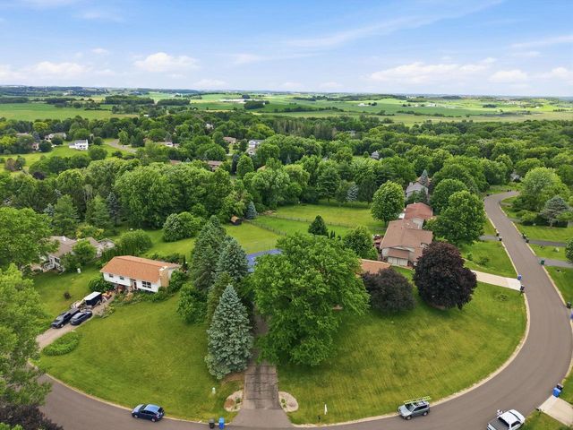 4539 Stonewood Drive, Middleton, WI 53562