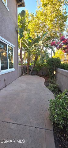 1372 Ashton Park Lane, Newbury Park, CA 91320