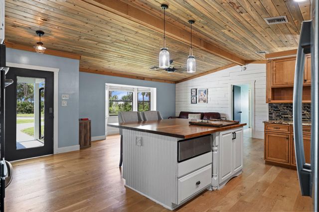 6501 Ocala Avenue, Fort Pierce, FL 34951