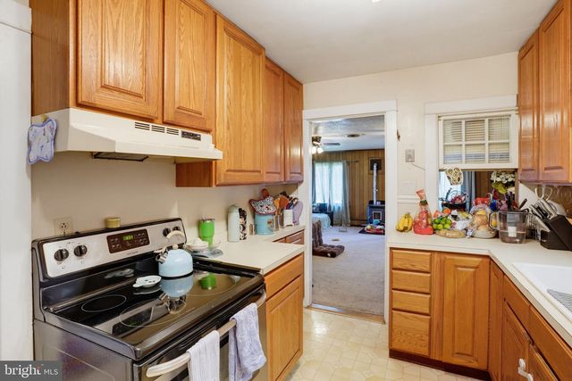 21 ROOSEVELT AVE, Dover, DE 19901