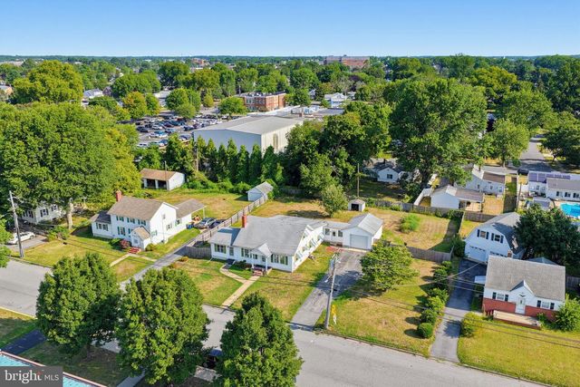 21 ROOSEVELT AVE, Dover, DE 19901