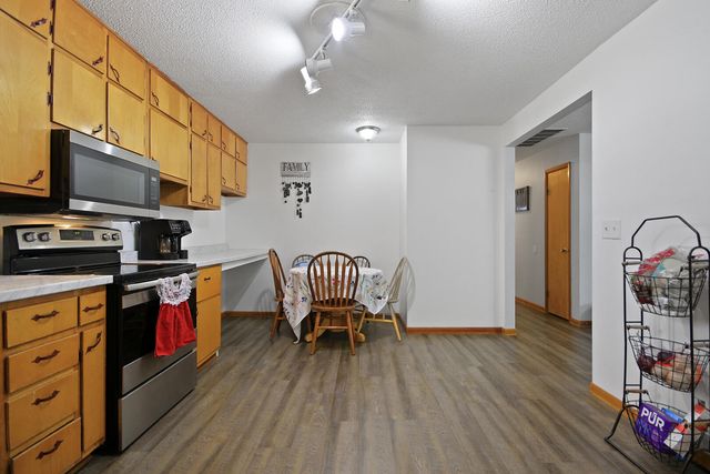 200 REED ST, Centralia, MO 65240