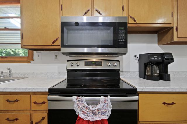 200 REED ST, Centralia, MO 65240