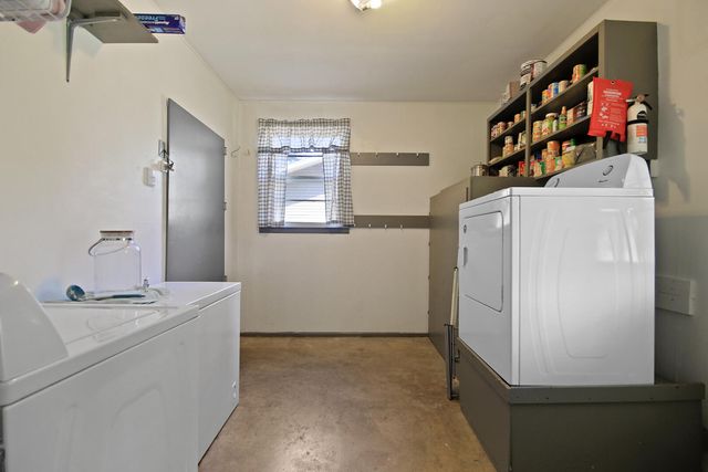 200 REED ST, Centralia, MO 65240