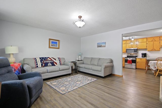 200 REED ST, Centralia, MO 65240