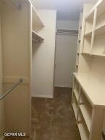 320 THUNDERBIRD Drive, El Paso, TX 79912