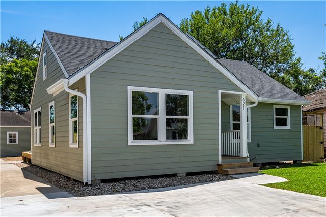 621 Atlantic St, Corpus Christi, TX 78404
