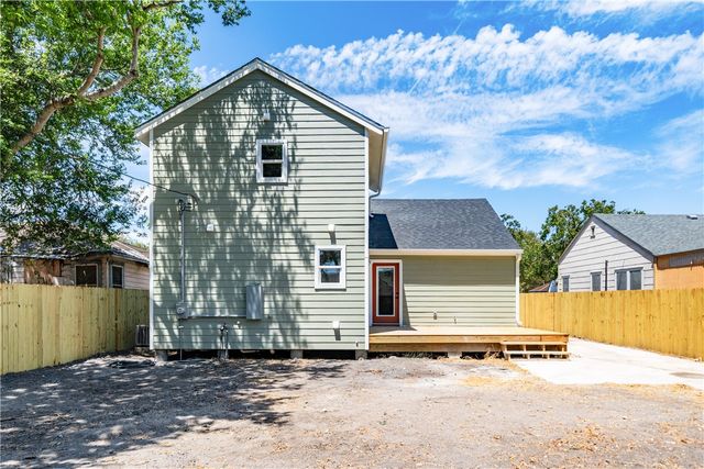 621 Atlantic St, Corpus Christi, TX 78404