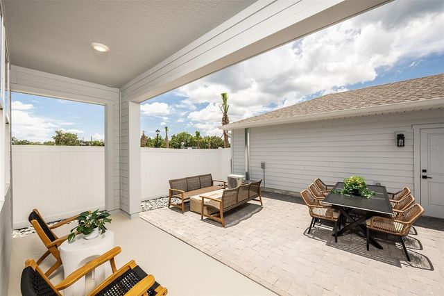 688 LOLA LANE, Oviedo, FL 32765