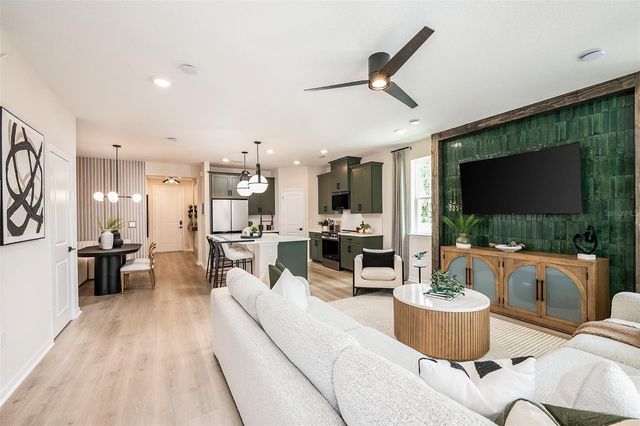 688 LOLA LANE, Oviedo, FL 32765