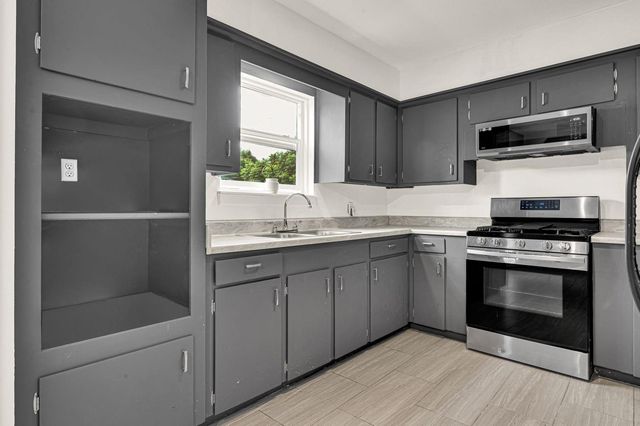 7839 Fondren Road, Houston, TX 77074