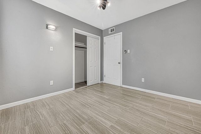 7839 Fondren Road, Houston, TX 77074