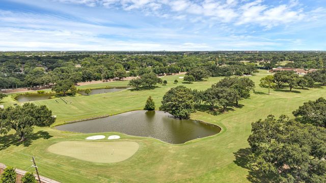 7839 Fondren Road, Houston, TX 77074