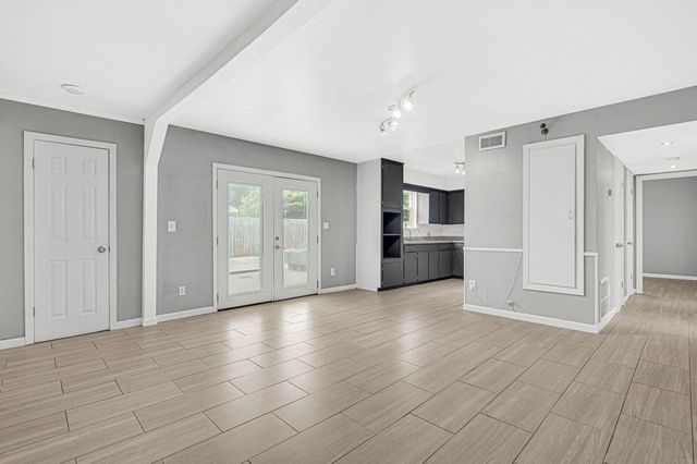 7839 Fondren Road, Houston, TX 77074