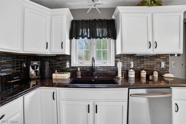 4700 Muirfield Avenue, Brunswick, OH 44212