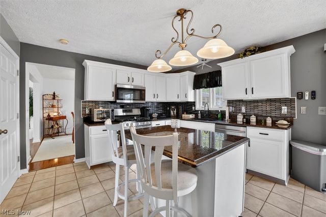 4700 Muirfield Avenue, Brunswick, OH 44212