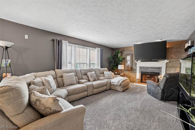 4700 Muirfield Avenue, Brunswick, OH 44212