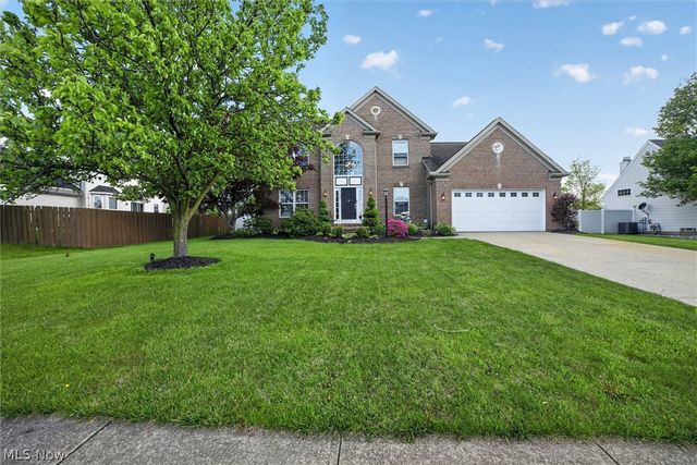 4700 Muirfield Avenue, Brunswick, OH 44212