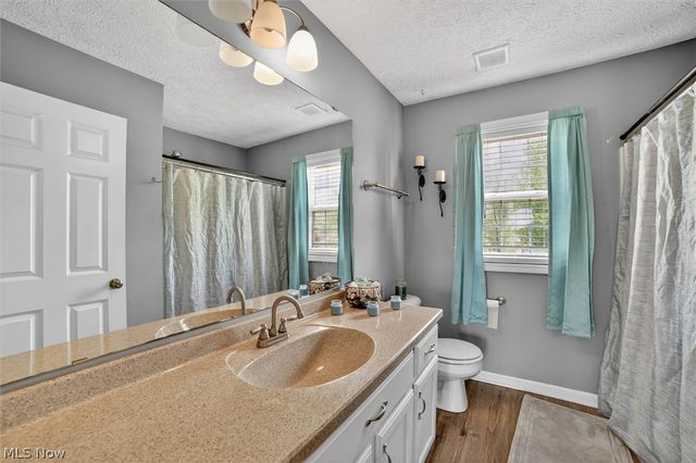 4700 Muirfield Avenue, Brunswick, OH 44212