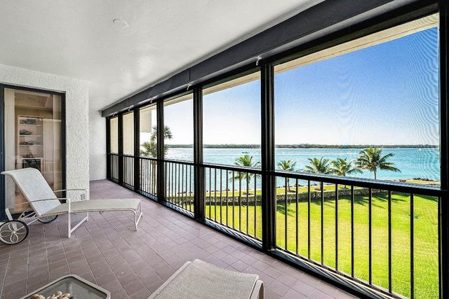 2824 SE Dune Drive 2302, Stuart, FL 34996