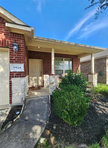 5926 Sunflower Prairie Court, Houston, TX 77049