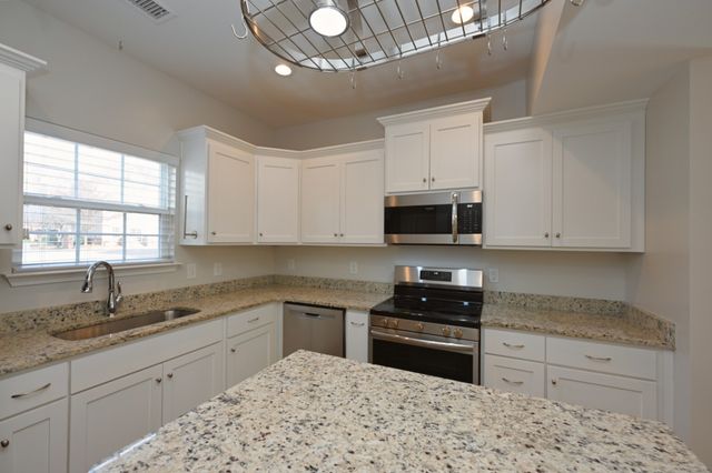 95 Plumlee Dr Unit 34, Hendersonville, TN 37075