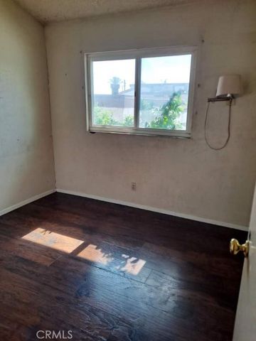 1047 E Huntington Drive C, Monrovia, CA 91016