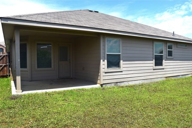 601 Buzzard Lake Trail, Fort Worth, TX 76120