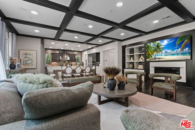 55 Suede, Irvine, CA 92602