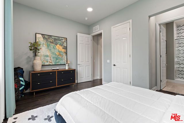 55 Suede, Irvine, CA 92602