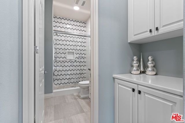 55 Suede, Irvine, CA 92602