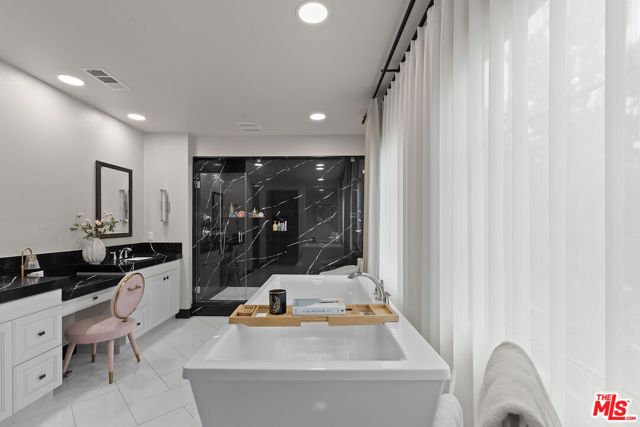 55 Suede, Irvine, CA 92602