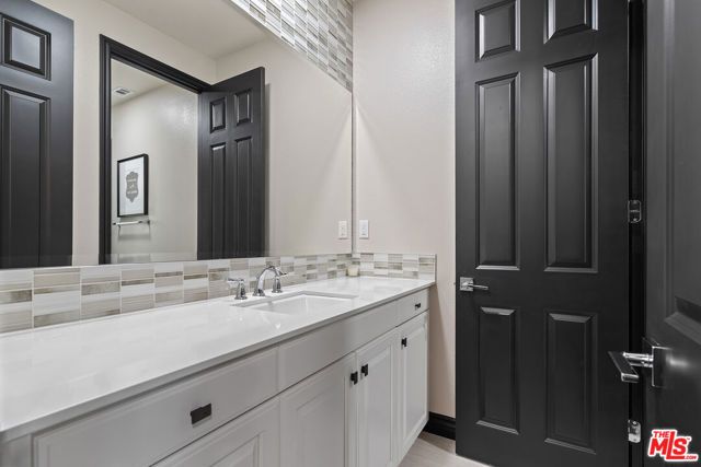 55 Suede, Irvine, CA 92602