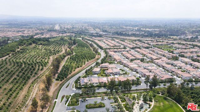 55 Suede, Irvine, CA 92602