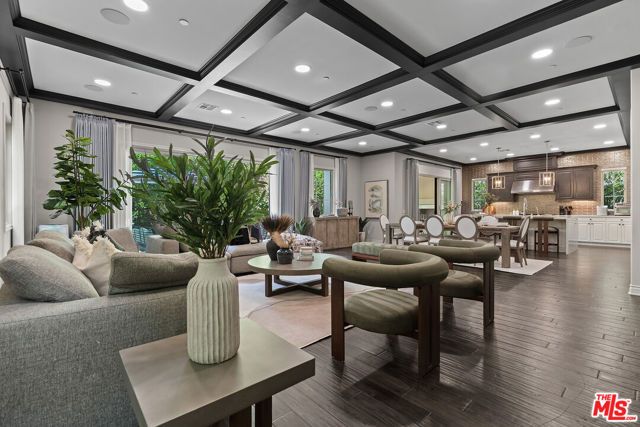 55 Suede, Irvine, CA 92602