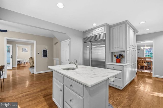 3140 ABERFOYLE PL NW, Washington, DC 20015