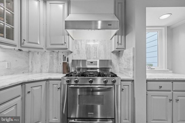 3140 ABERFOYLE PL NW, Washington, DC 20015