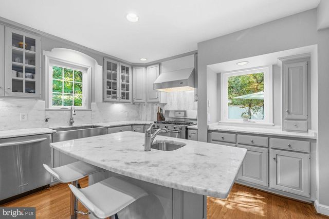 3140 ABERFOYLE PL NW, Washington, DC 20015