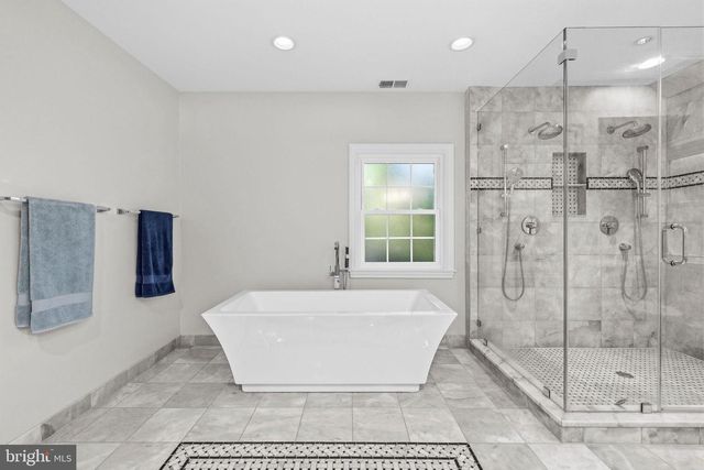 3140 ABERFOYLE PL NW, Washington, DC 20015
