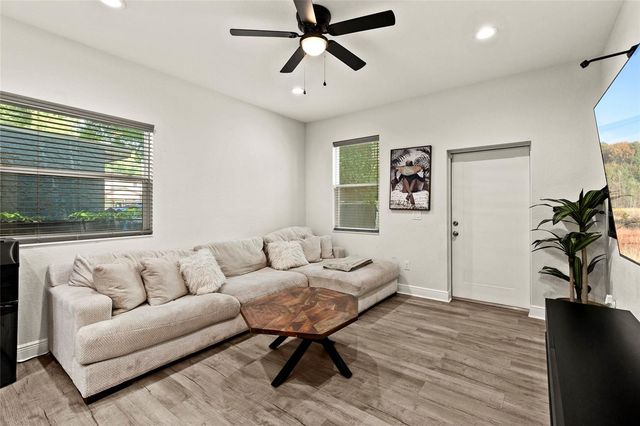 2106 E 17TH AVENUE, Tampa, FL 33605