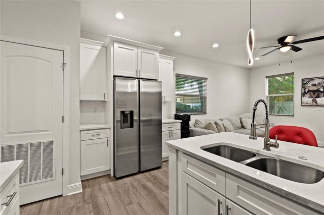 2106 E 17TH AVENUE, Tampa, FL 33605