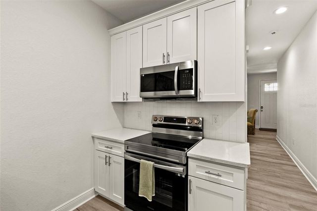 2106 E 17TH AVENUE, Tampa, FL 33605